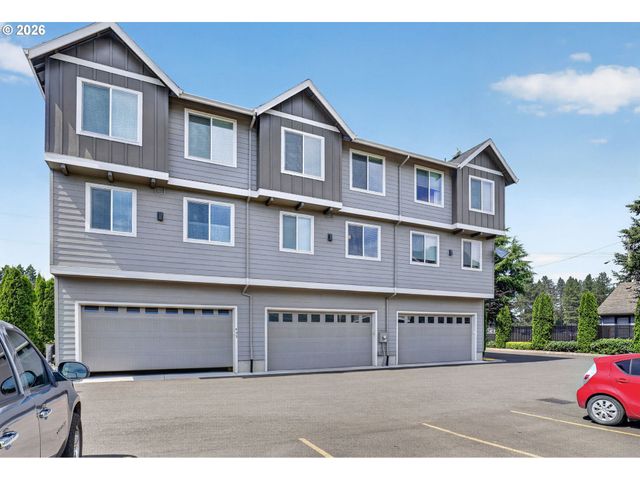 437 Ne 4TH Ave, Canby, OR 97013