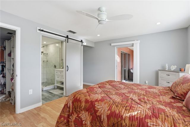 600 Valley Stream DR F9, Naples, FL 34113