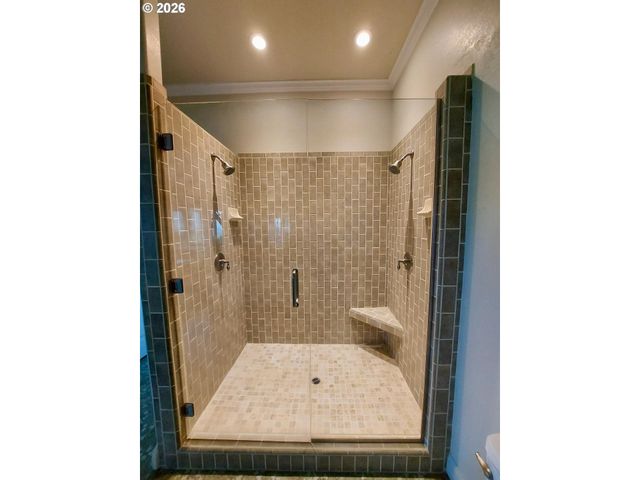 90834 COBURGHILLS Dr, Eugene, OR 97408