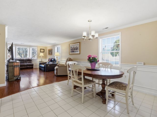 785 Washington St 105, Norwood, MA 02062