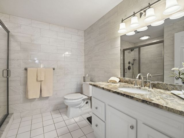 785 Washington St 105, Norwood, MA 02062