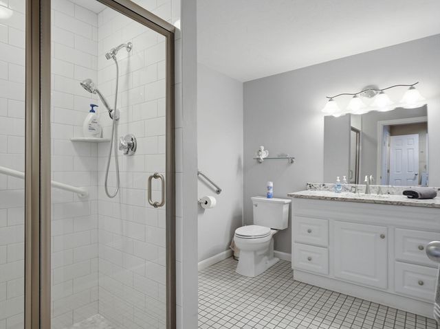 785 Washington St 105, Norwood, MA 02062
