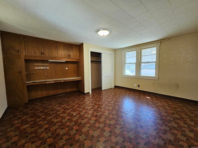 710 N Oak, Morrilton, AR 72110