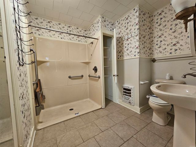 710 N Oak, Morrilton, AR 72110