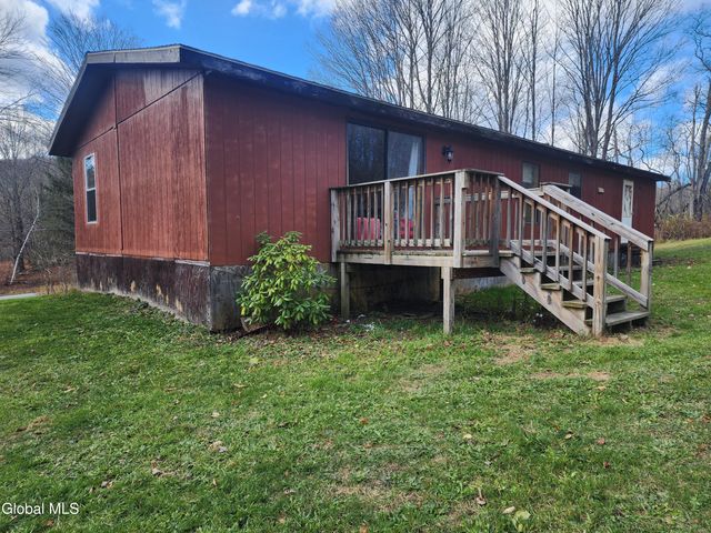 1099 W Hill Road, Worcester, NY 12197