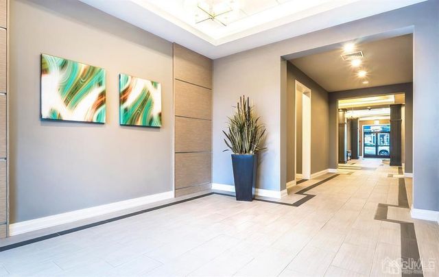 125 W Main Street 316, Somerville, NJ 08876