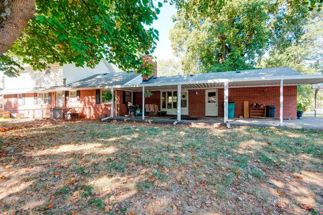 436 S Airwood Avenue, Springfield, MO 65802