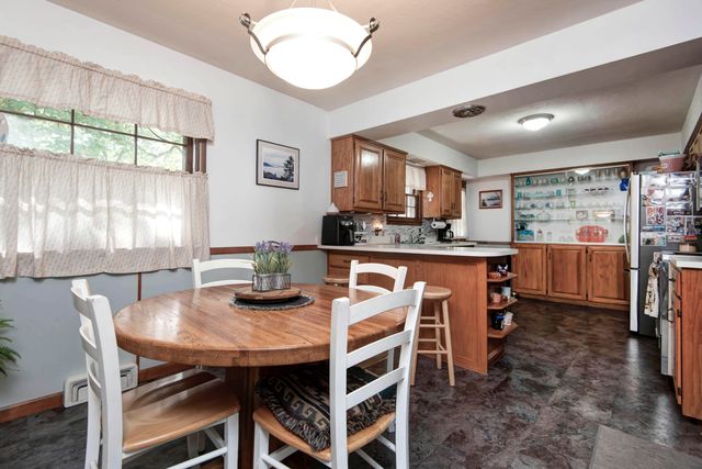 436 S Airwood Avenue, Springfield, MO 65802