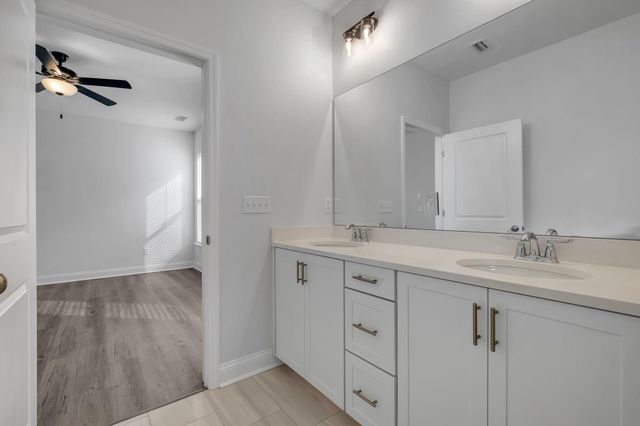 3707 MEADOW VISTA Lane, Tallahassee, FL 32308