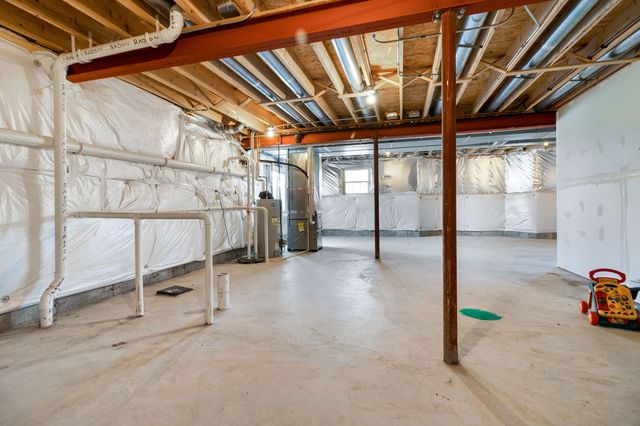 21042 Coventry Circle, Shorewood, IL 60404