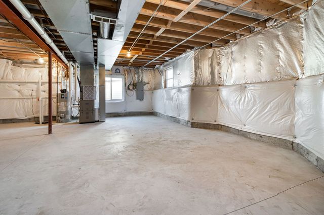 21042 Coventry Circle, Shorewood, IL 60404