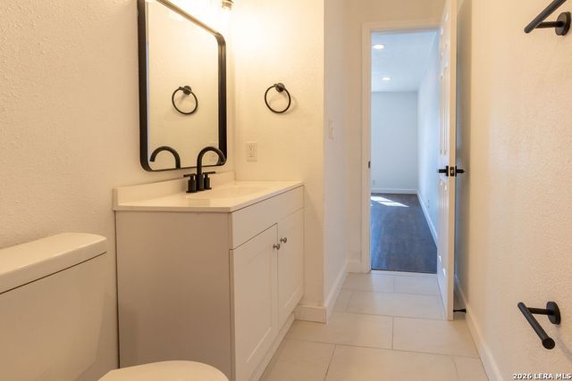 6927 Oldham Dr, San Antonio, TX 78239