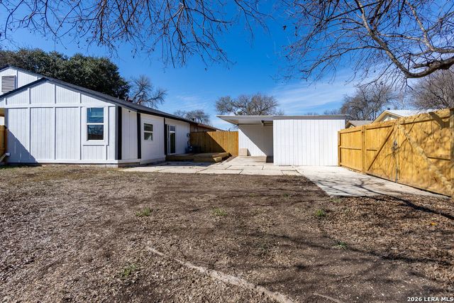 6927 Oldham Dr, San Antonio, TX 78239