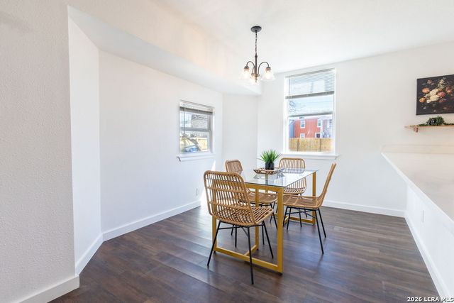 6927 Oldham Dr, San Antonio, TX 78239