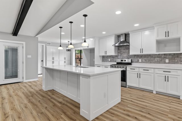 3204 Greenbriar Lane, Plano, TX 75074