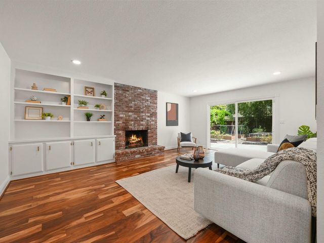 2037 Banbury Road, Walnut Creek, CA 94598
