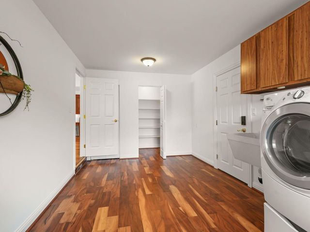2037 Banbury Road, Walnut Creek, CA 94598