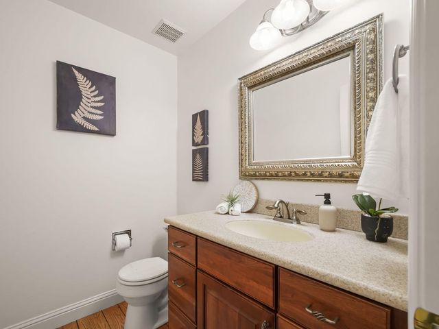 2037 Banbury Road, Walnut Creek, CA 94598