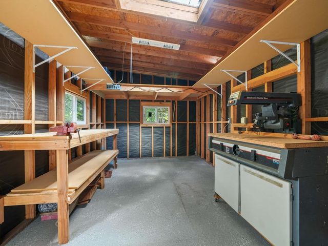2037 Banbury Road, Walnut Creek, CA 94598