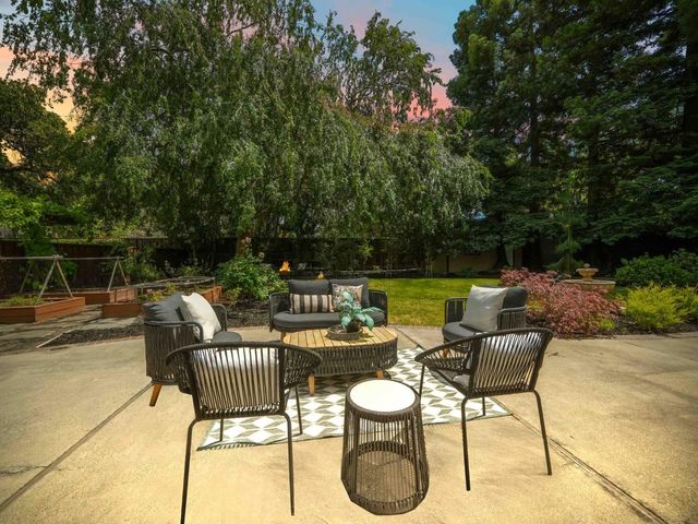 2037 Banbury Road, Walnut Creek, CA 94598