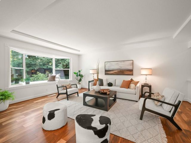 2037 Banbury Road, Walnut Creek, CA 94598