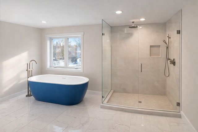 2116 65th Street E, Inver Grove Heights, MN 55077