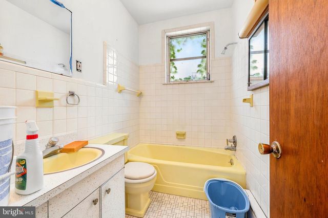 2127 S 16TH ST, Philadelphia, PA 19145