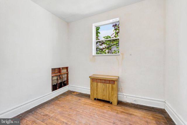 2127 S 16TH ST, Philadelphia, PA 19145