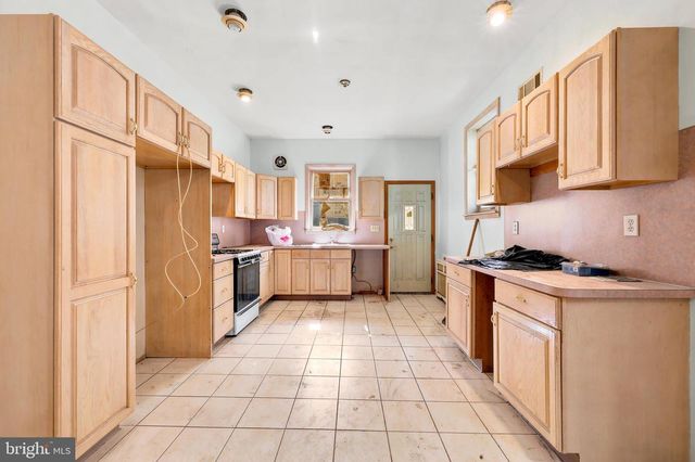 2127 S 16TH ST, Philadelphia, PA 19145