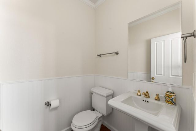 18090 Burke Drive, Plymouth, CA 95669