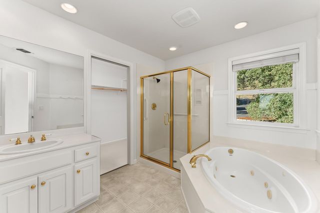 18090 Burke Drive, Plymouth, CA 95669