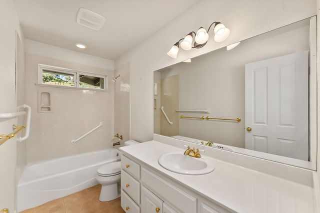 18090 Burke Drive, Plymouth, CA 95669