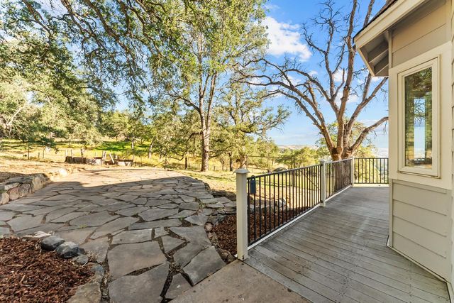 18090 Burke Drive, Plymouth, CA 95669