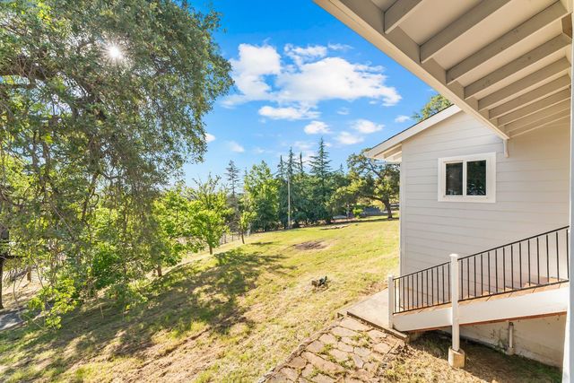 18090 Burke Drive, Plymouth, CA 95669