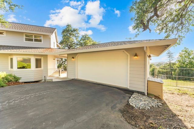 18090 Burke Drive, Plymouth, CA 95669