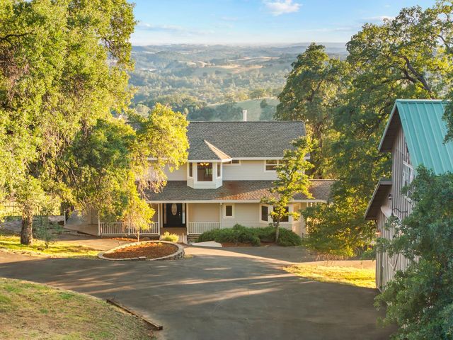 18090 Burke Drive, Plymouth, CA 95669