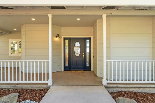 18090 Burke Drive, Plymouth, CA 95669