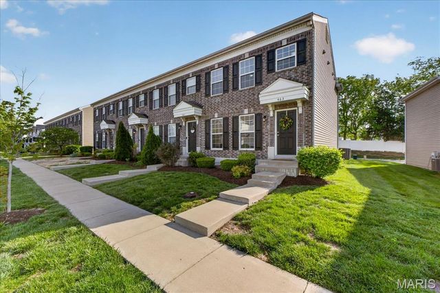463 Wild Oak Drive, O'fallon, MO 63368