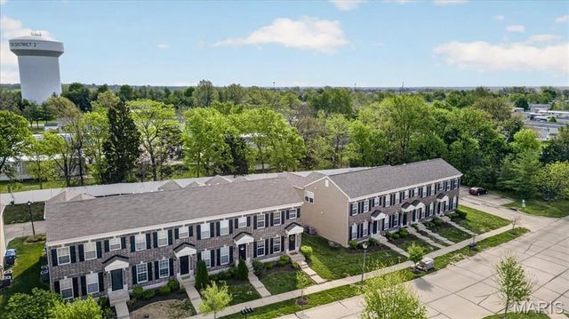463 Wild Oak Drive, O'fallon, MO 63368