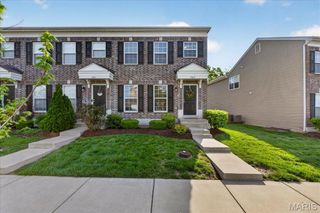 463 Wild Oak Drive, O'fallon, MO 63368