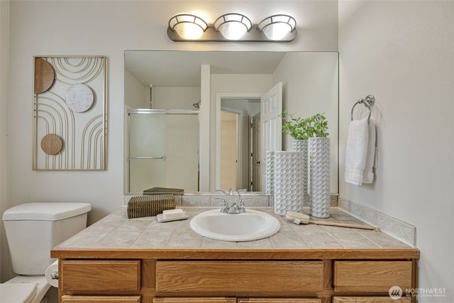 20454 137th Avenue SE, Kent, WA 98042