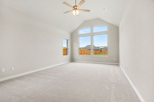 1913 Barrix Lane, Desoto, TX 75115