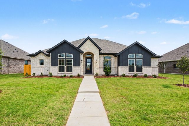 1913 Barrix Lane, Desoto, TX 75115