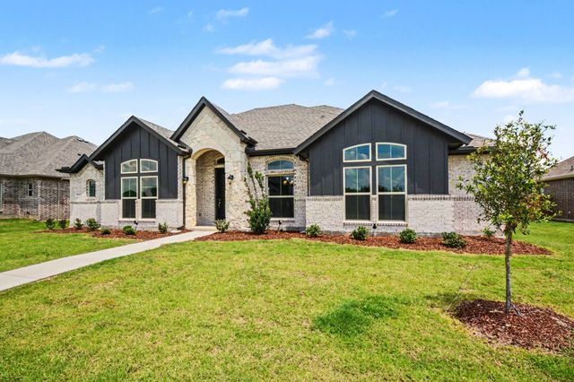 1913 Barrix Lane, Desoto, TX 75115