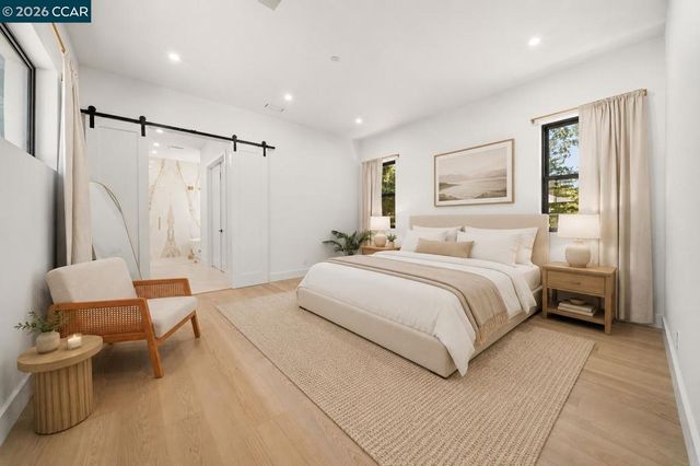 1080 Scots Ln, Walnut Creek, CA 94596