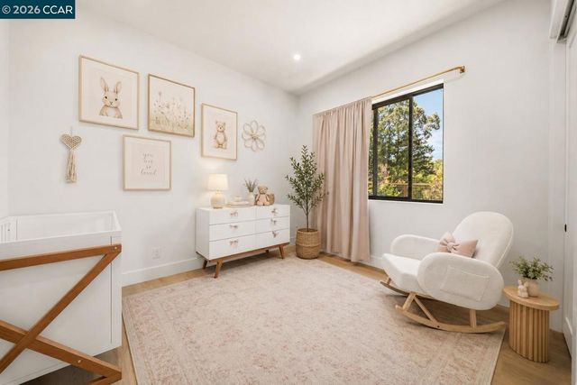 1080 Scots Ln, Walnut Creek, CA 94596