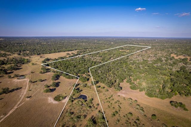 1625 Shaws Bend Road, Columbus, TX 78934