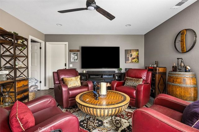 960 San Adriano Court, San Luis Obispo, CA 93405
