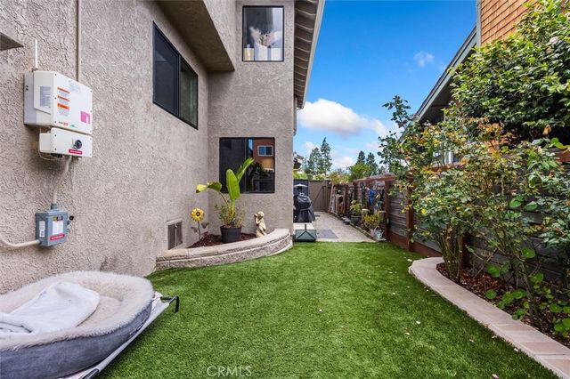 960 San Adriano Court, San Luis Obispo, CA 93405
