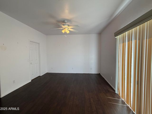 573 S Meadowood Lane, Sierra Vista, AZ 85635